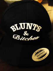 BLUNTS AND BITCHES BLACK